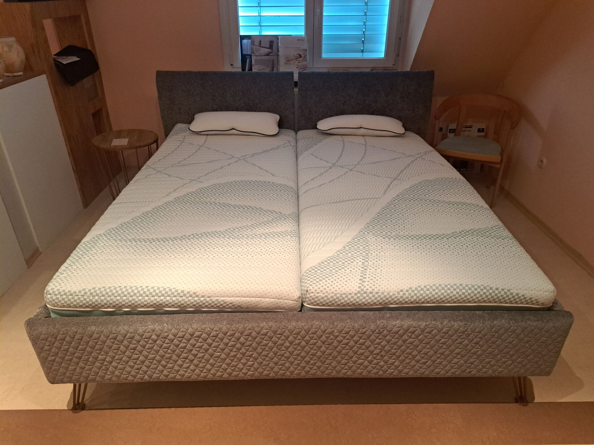 Polsterbett Dreamline, Doppelbett grau-180 x 200 cm